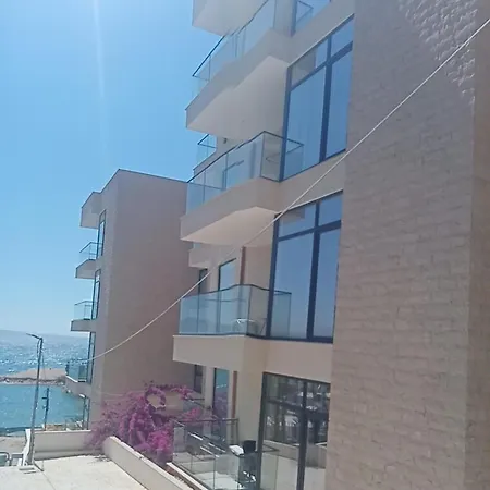 Waterfront 2 Horizon Sarandë