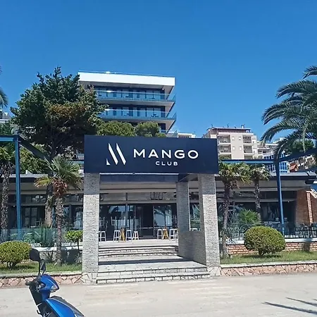 Waterfront 2 Horizon